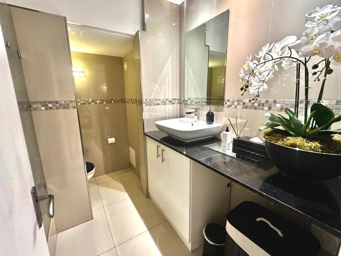 Urban Retreat - Centrally Located - Close to Kloof Street, Long Street & Companys Garden - Artisanal Café Below