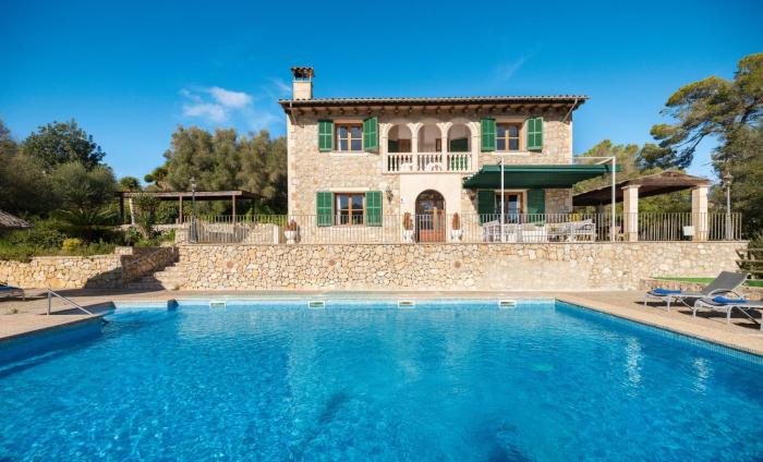 Son Capellet by Rentallorca