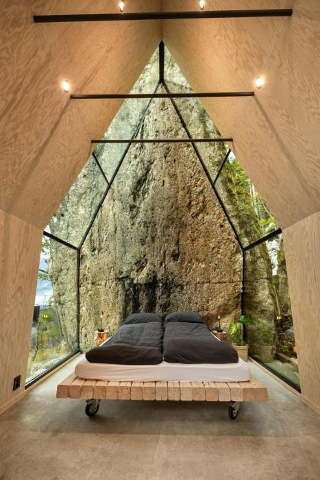 Exclusive vacation retreat by Hornelen