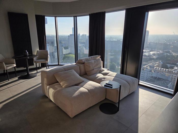 Global Park Prestigious Apartment by BookingHost