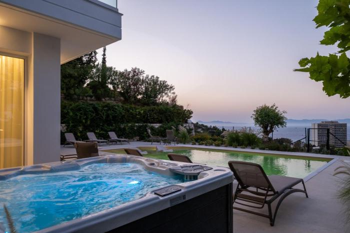 Vista by Del Sol Villa