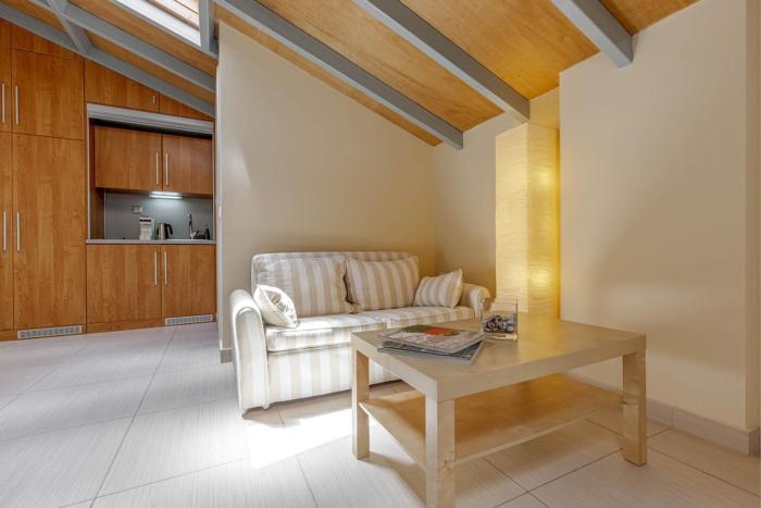 Sunny Skylight Loft!