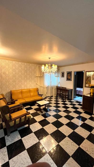 Casa espaçosa de 02 quartos sendo 01 suíte para 06 pessoas