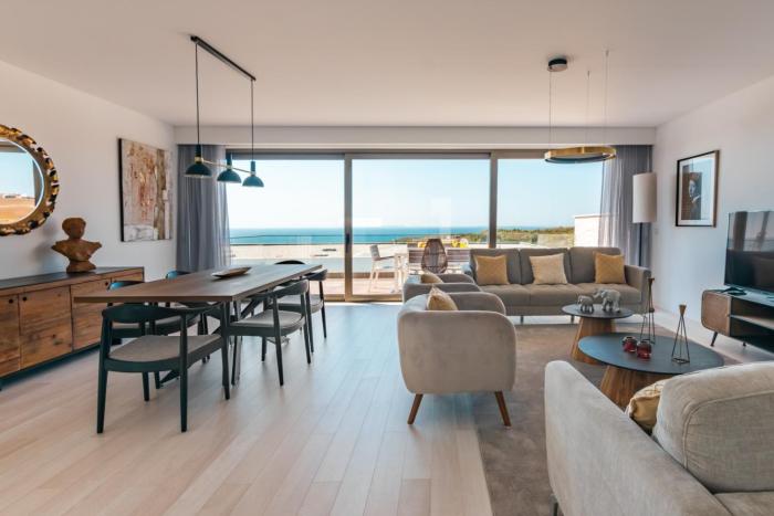 Panoramic Linked Villa with Private Pool - 12A