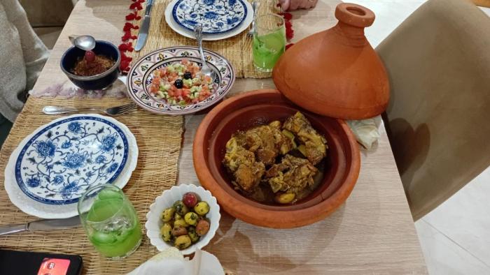 Chambre dans un Maison traditionnel avec jardin système de riad dans une ambiance familiale marocain