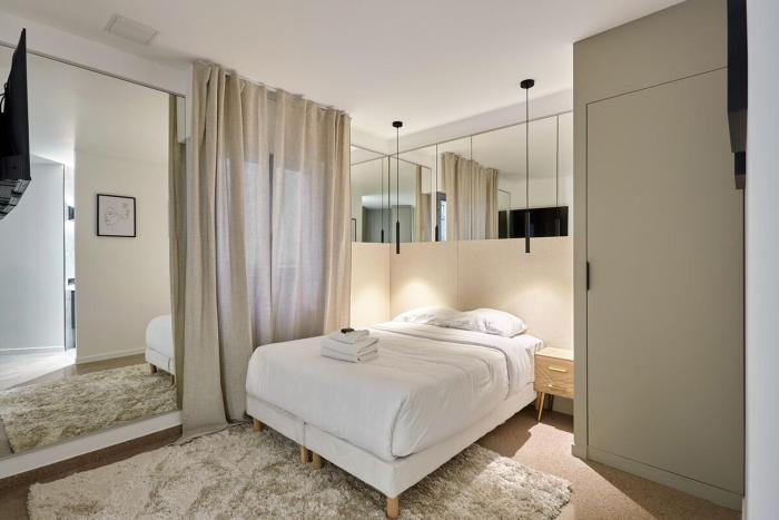 Apartment Père Lachaise by Studio prestige