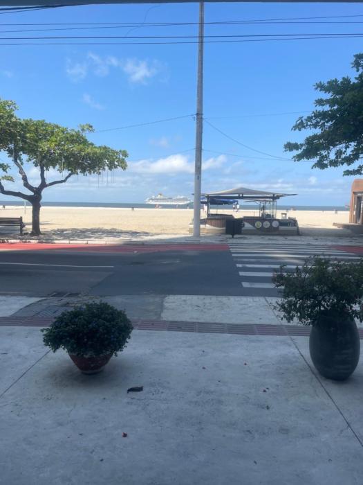 Apê de fundos em condo beira mar com garagem e Wi-Fi