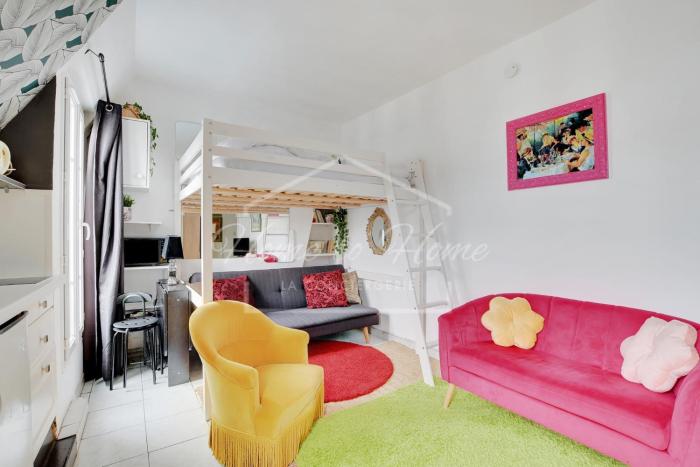 Studio Paris Centre avec Vue & Balcon