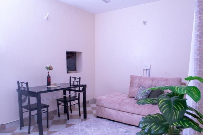 Makao Kilifi - modern & secure 1BR by the creek