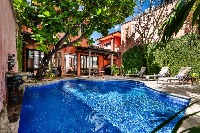 Exclusive private pool and steps to the beach