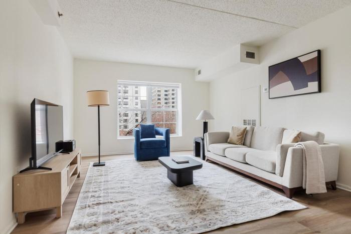 Blueground Hudson Exchange pool nr Liberty Park NYC-2174