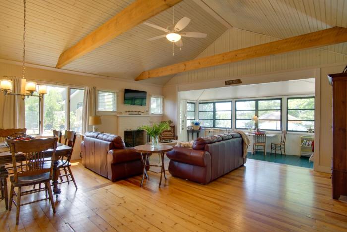 Peaceful Long Pond Cottage with Dock and Views