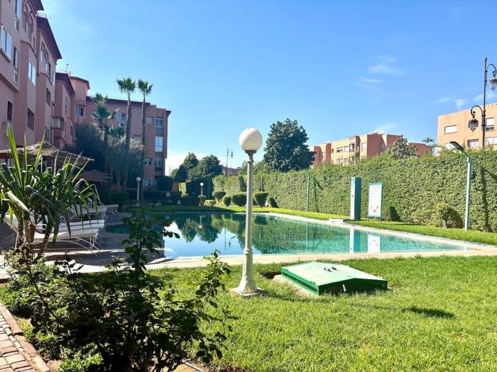 Cosy Stay Majorelle 2 bedroom WiFi Pool & Balcony