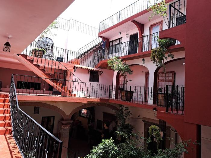 Hostal Mesones en el Centro de SMA