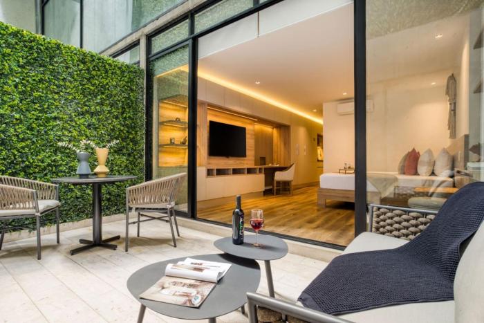 Studio con Terraza Priv and Rooftop con Jacuzzi