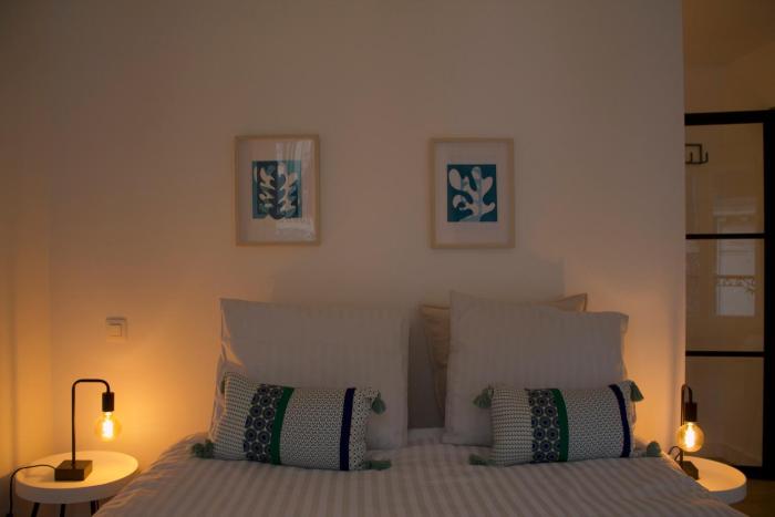 Cozy Central Apartment with Cathedral View on the 3rd floor