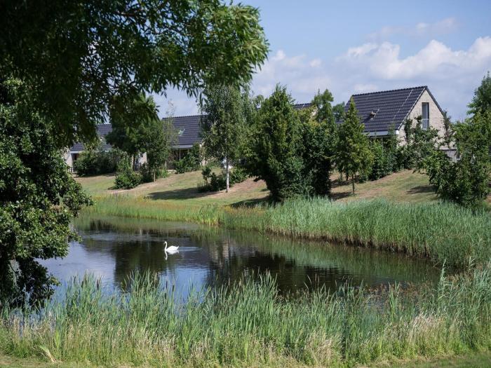 Tail-Wagging Lake Escape