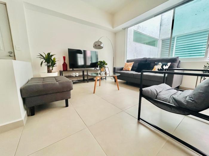 Departamento WTC y Pepsi 5min Estadio GNP 25 min