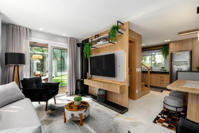 Casa no Residencial Vilaró 3 Suítes by Achei