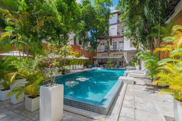 Emeraldgems Premium Residence