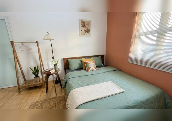 Cozy Heart Old Quarter