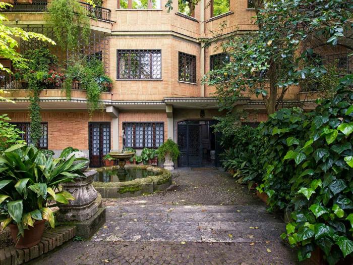 Vatican Holiday Apartment 307