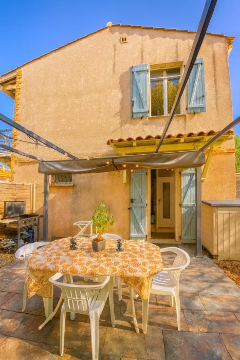 Chez Papaye 2 Chambres Terrasse BBQ Plage à 400 Mètres