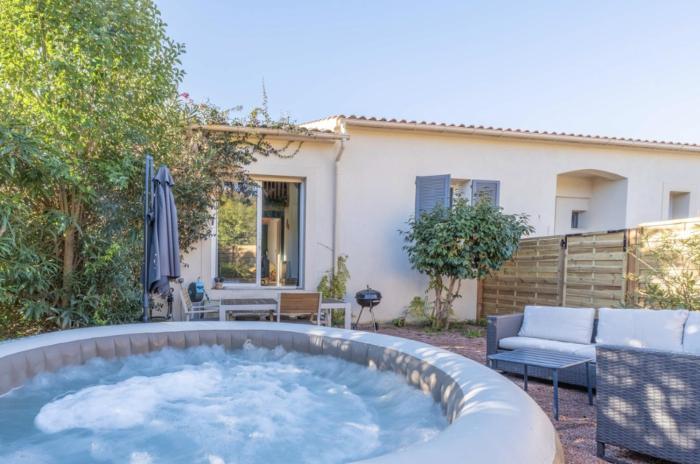 Jungle Room avec Jacuzzi privé