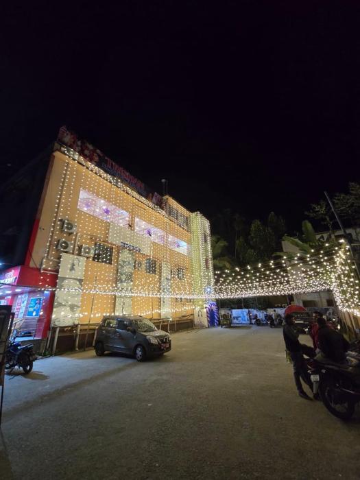 Trishan Hotel