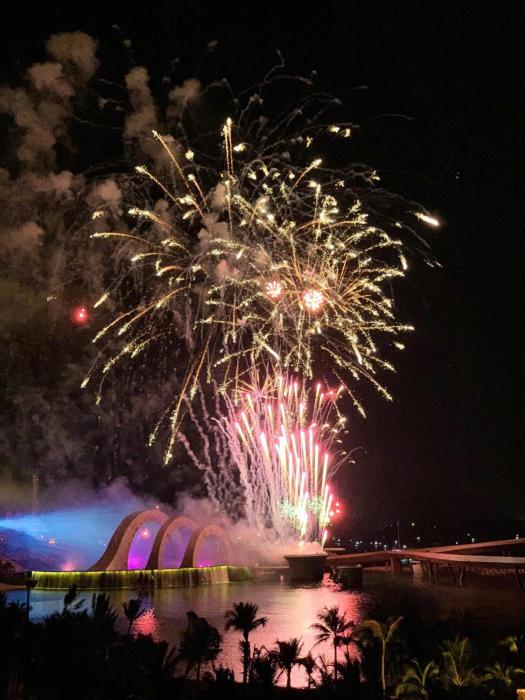 The Room Hotel - Starbucks