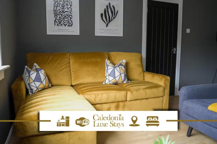 2 BDR House At Caledonia Luxe Stays Short Lets & Serviced Accommodation Bathgate