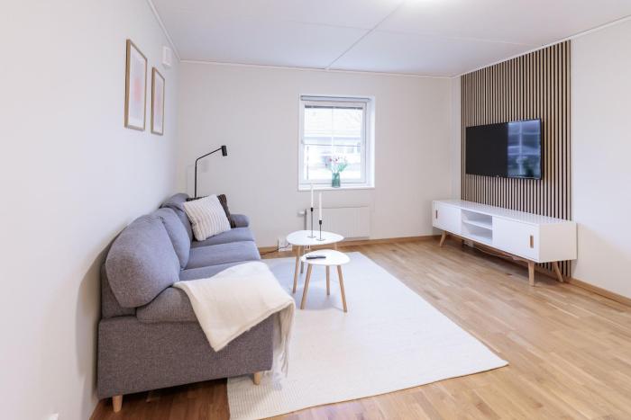 Easy Livin Apartment Hotel
