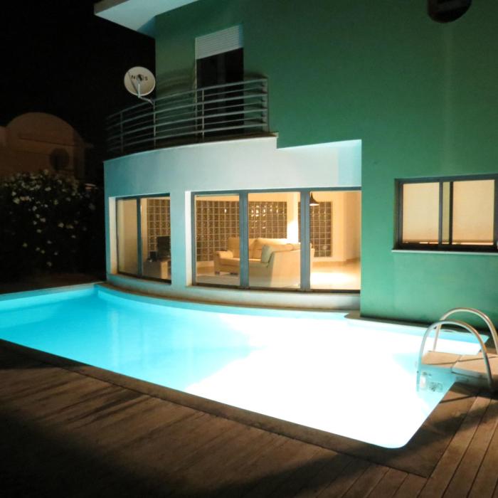 Green House Swiming Pool