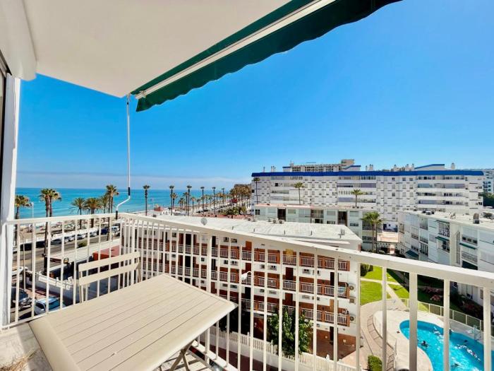 Renovated Studio with sea views