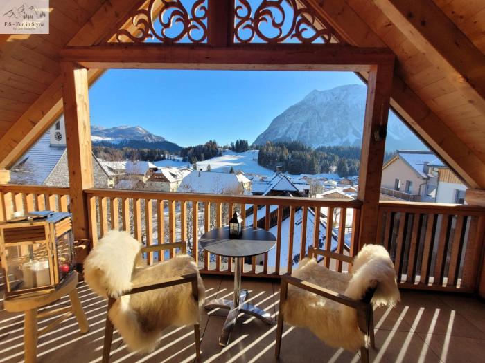 Mountain Suite A10 - by FiS