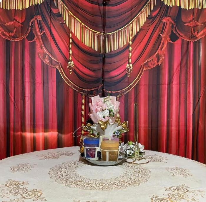 JOHNFONZ BUILDING Romantic Room