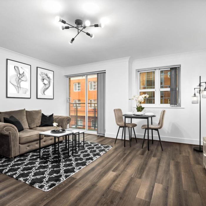 Cozy 1 Bed Apartment - Central Birmingham - Balcony - Smart TV - Fast Wi-Fi 4QUU