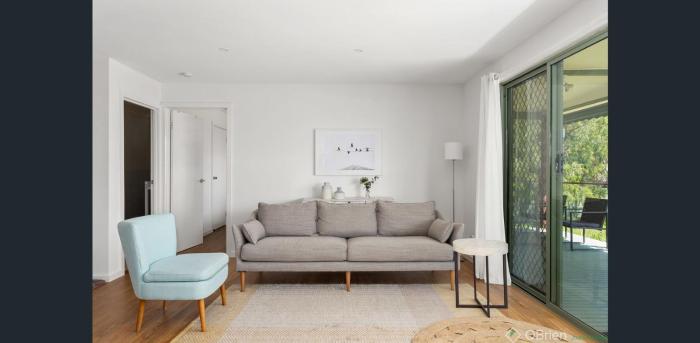 Rare Gem on Red Rock Beach, Phillip Island