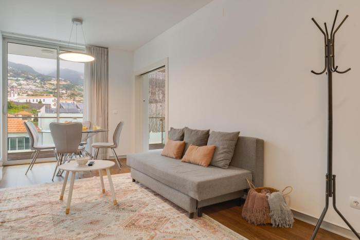 Plaza city center- Balcony amazing views