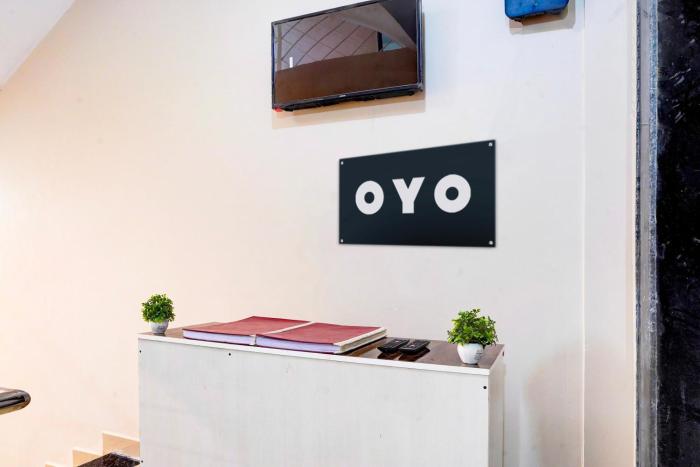 Super Hotel O MAZENTA PALACE