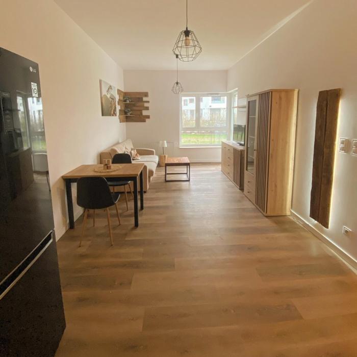 METRO TARGÓWEK NOWE APARTAMENTY - taras, ogród