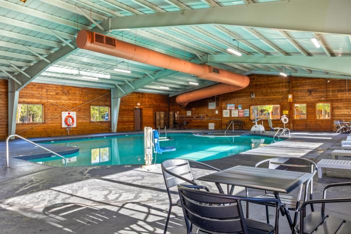 Aspen-Boardwalk by Roundhouse Resort and Spa