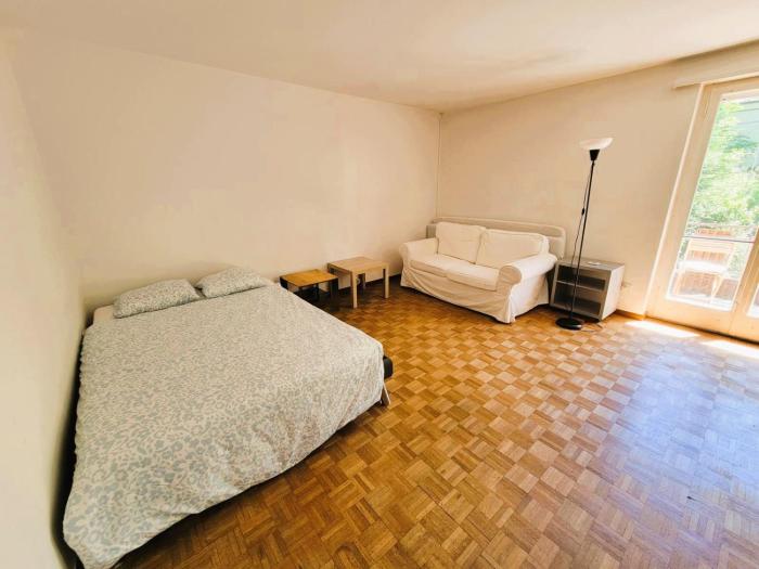 City Center Flats with Balcony Rigi