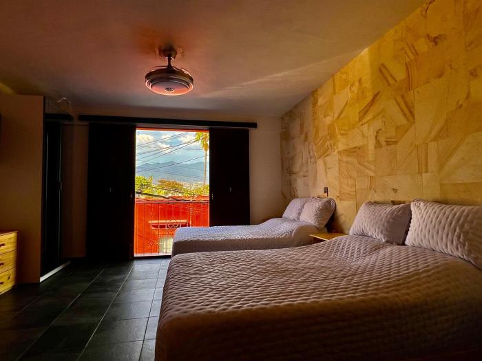 LA ESTANCIA, Casa EA Oaxaca, Centro Histórico, Balcón a las Montañas