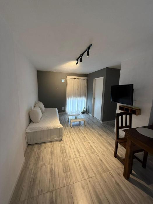 Junior Towers Modern Apartment