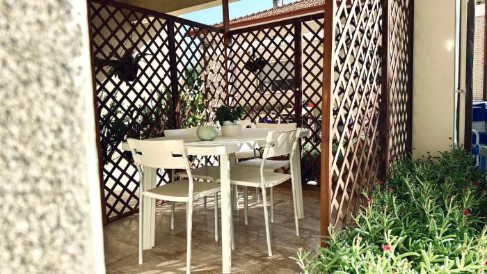 Bilocale fronte mare - RM08