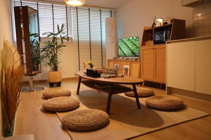 YeoYooJae-동대문 주차가능 짐보관 회기역 가족여행 경희대 외국어대 고려대 종로 명동