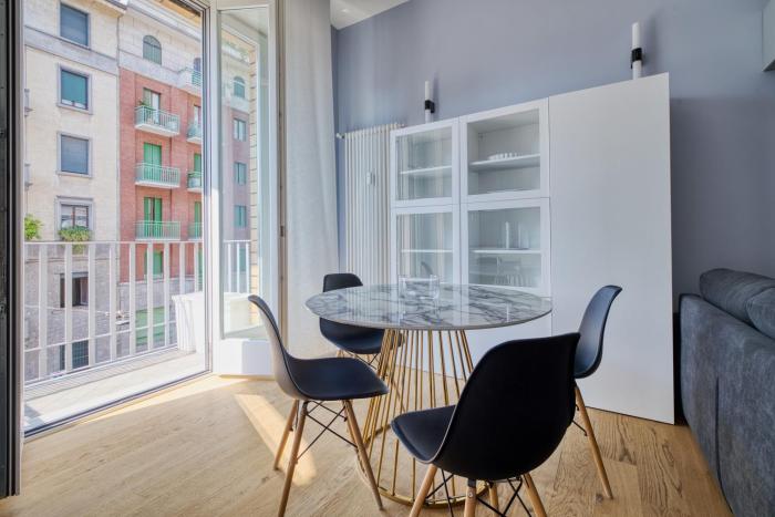 Modern apartment city center - 1 min M2 Metro