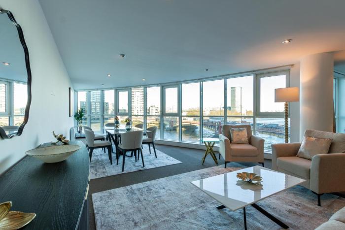 Fabulous 3 bed apartment in Vauxhall