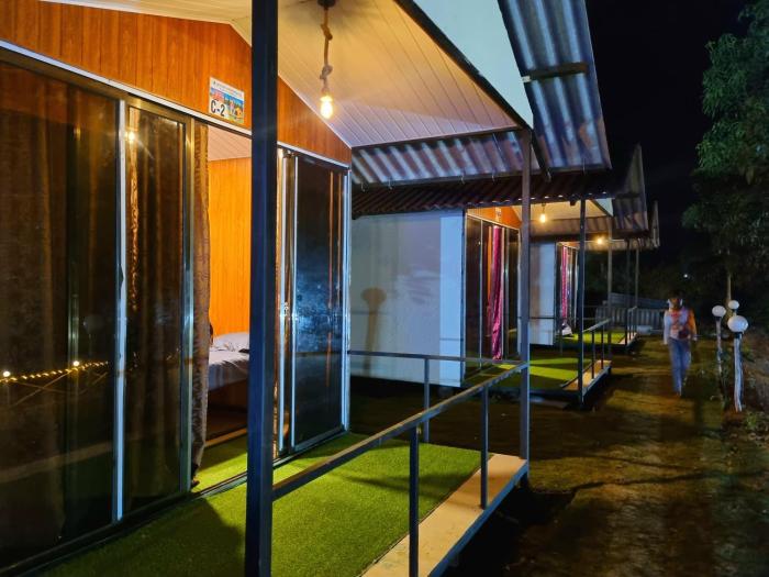 Pawna Tent Camp by Maitri Pawna Lake